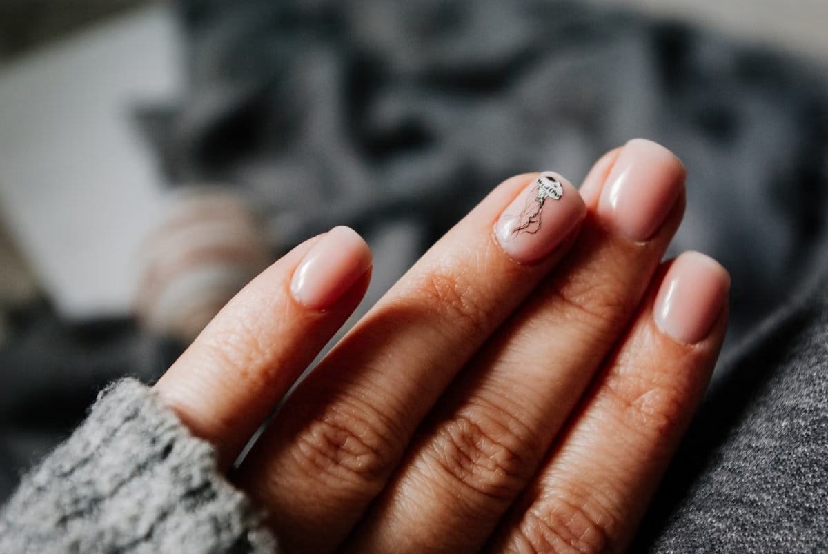 Express gel manicure, nail shaping and gel polish application at Flamingo House Nanaimo